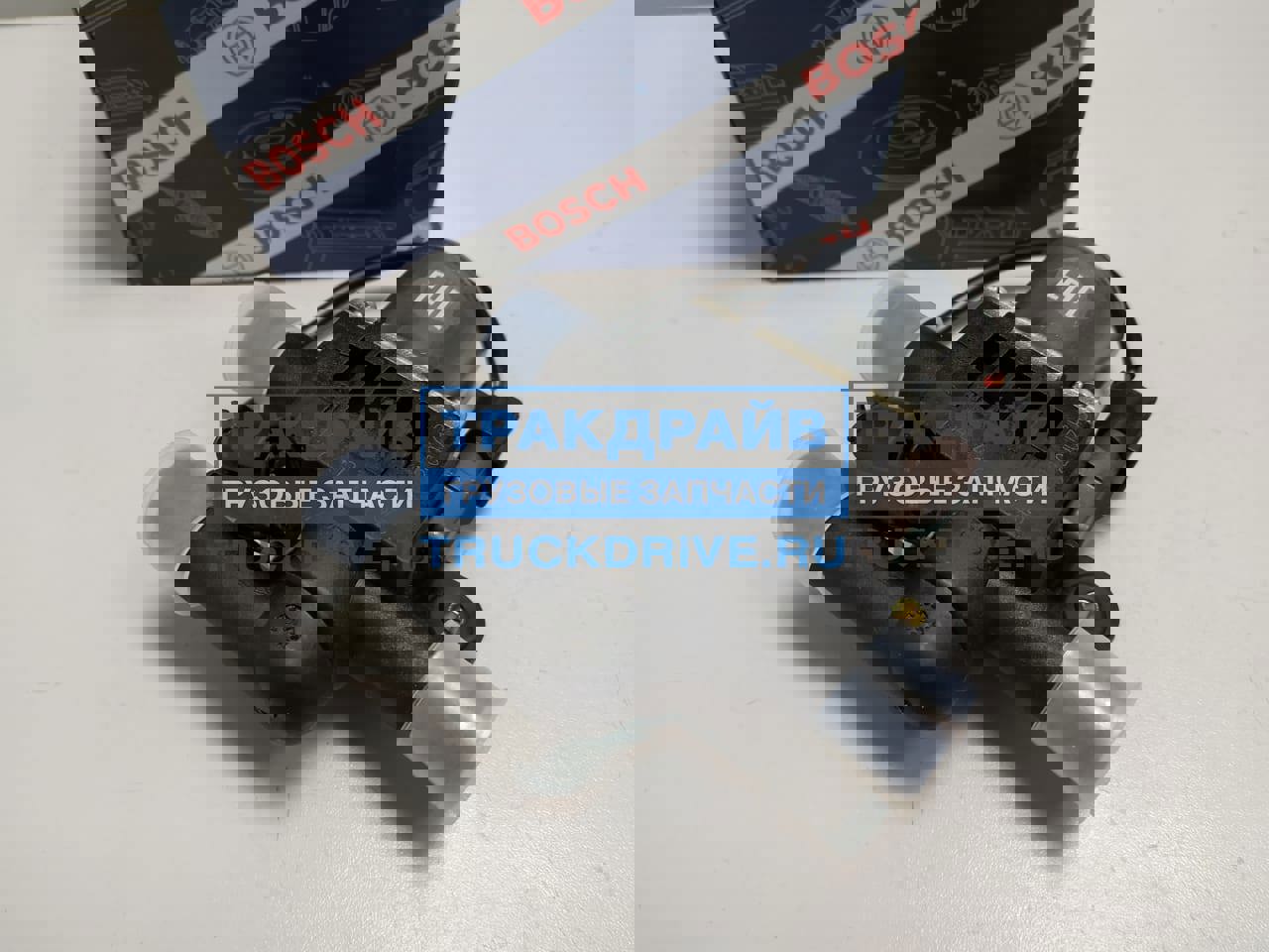 Кран печки электрический для грузовиков Ман 1147412139 BOSCH купить ...