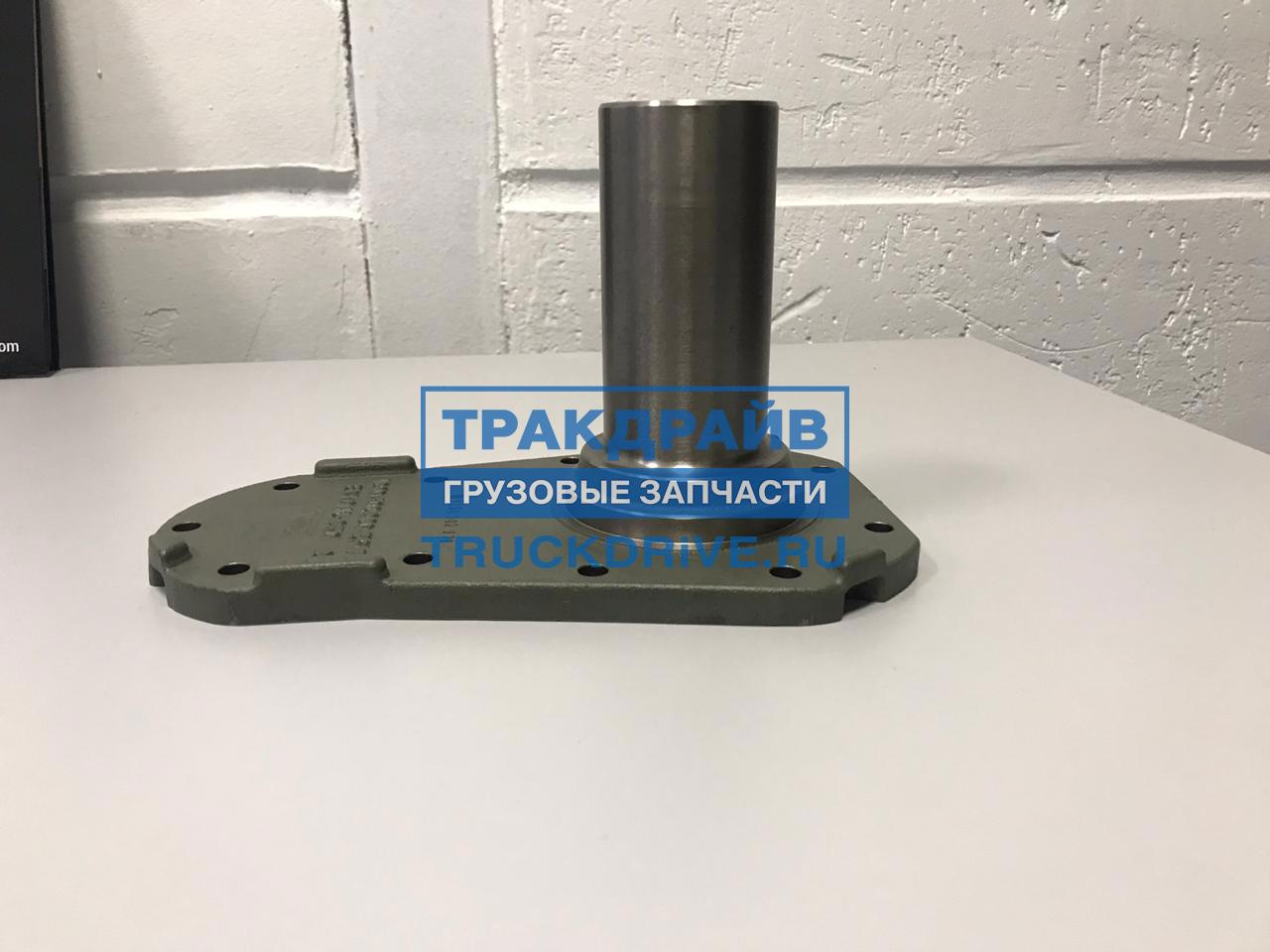 Фланец соединительный КПП Камаз 4308 ZF 6S700 ЛиАЗ-5256 ZF S6-85 ...