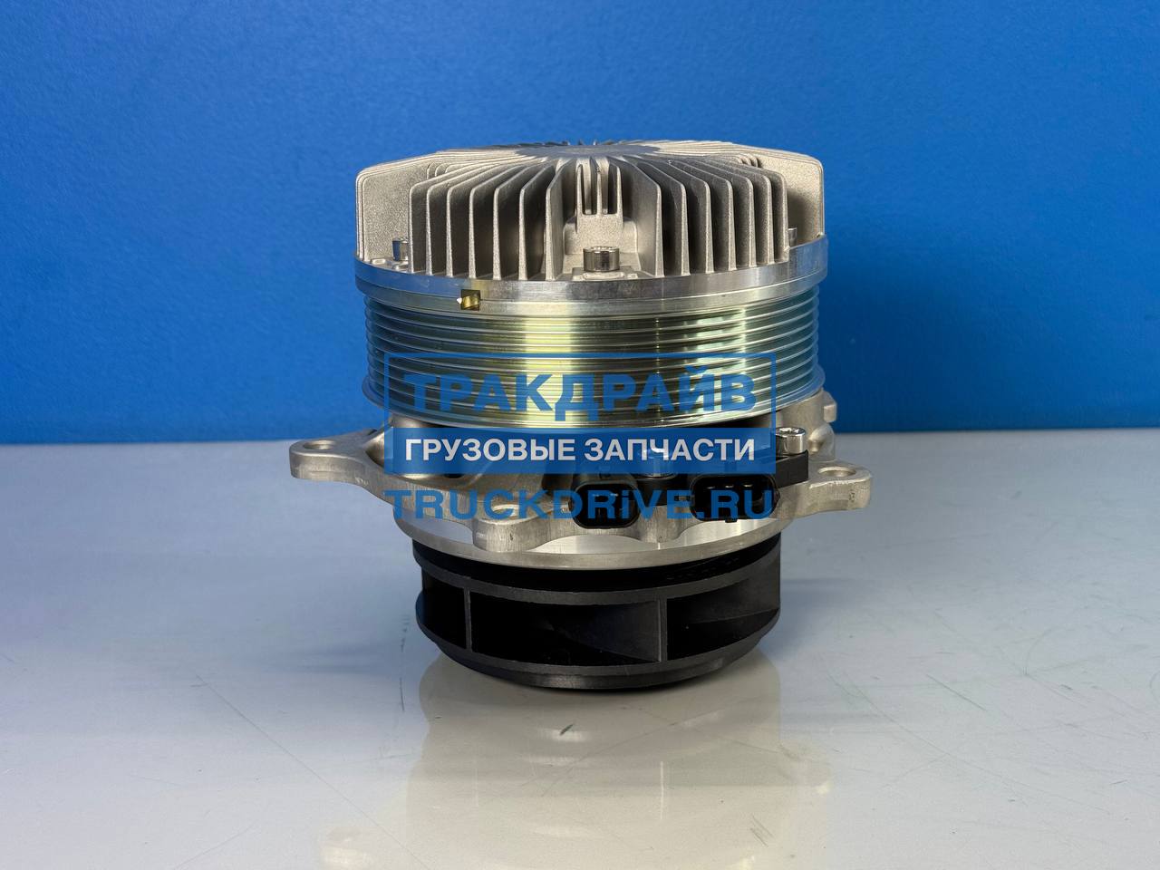 Фото 4U 13938DF насос водяной с вискомуфтой DAF XF106 Euro-6 