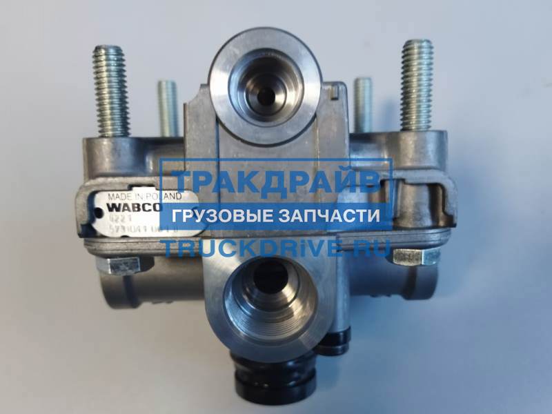 Ускорительный клапан полуприцепа wabco