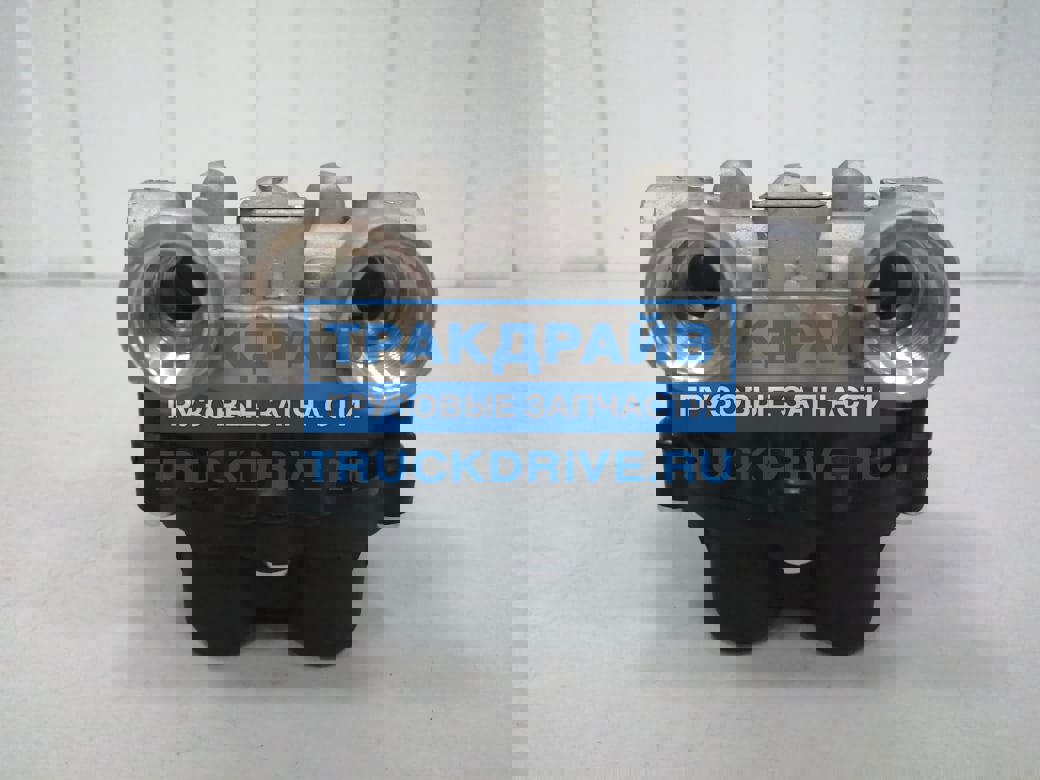 Кран тормозной 4-х контурный MAN 81521516095 (тип KNORR) резьба М22 ...