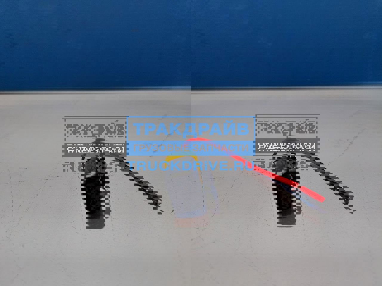 Фото AIRLINE AECC146 разъем 2 pin с проводами для реле стартера DAF XF105