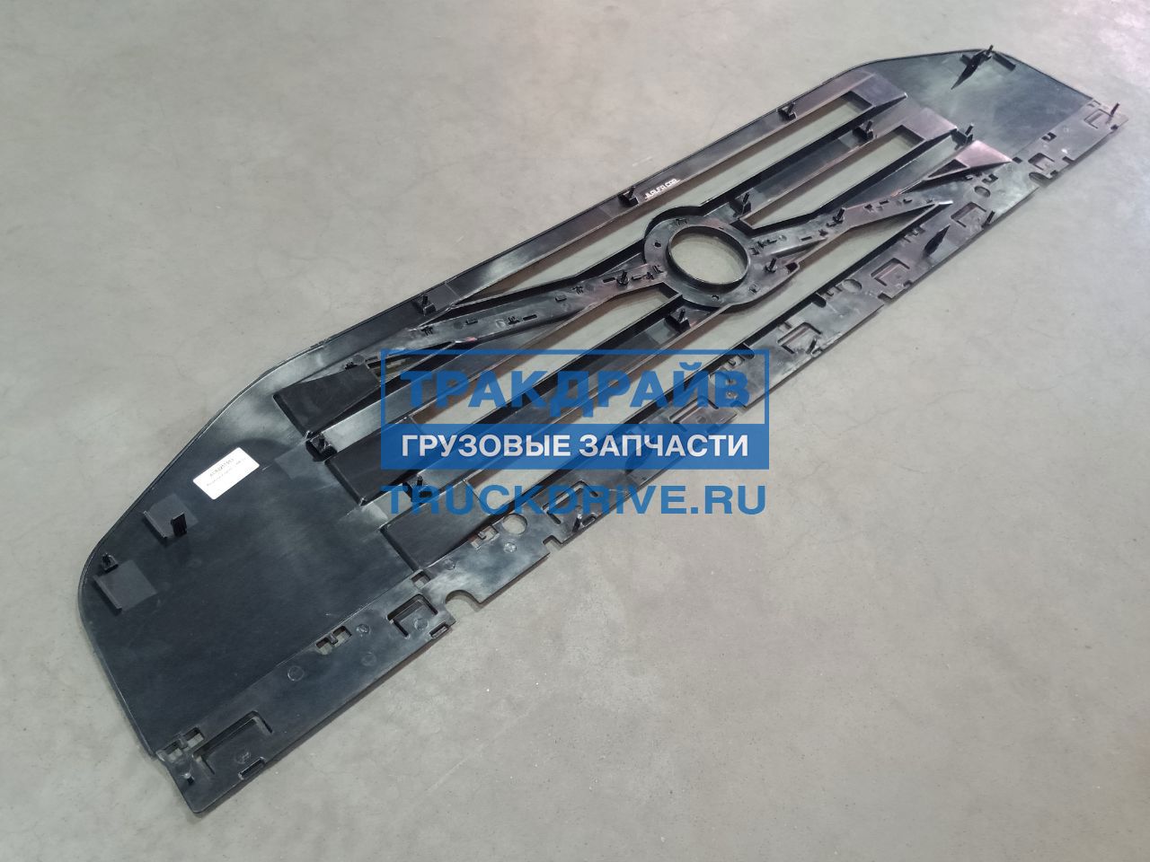 Решетка в капот Volvo FM 3V Черный AC82257553 ALFA CAR купить недорого