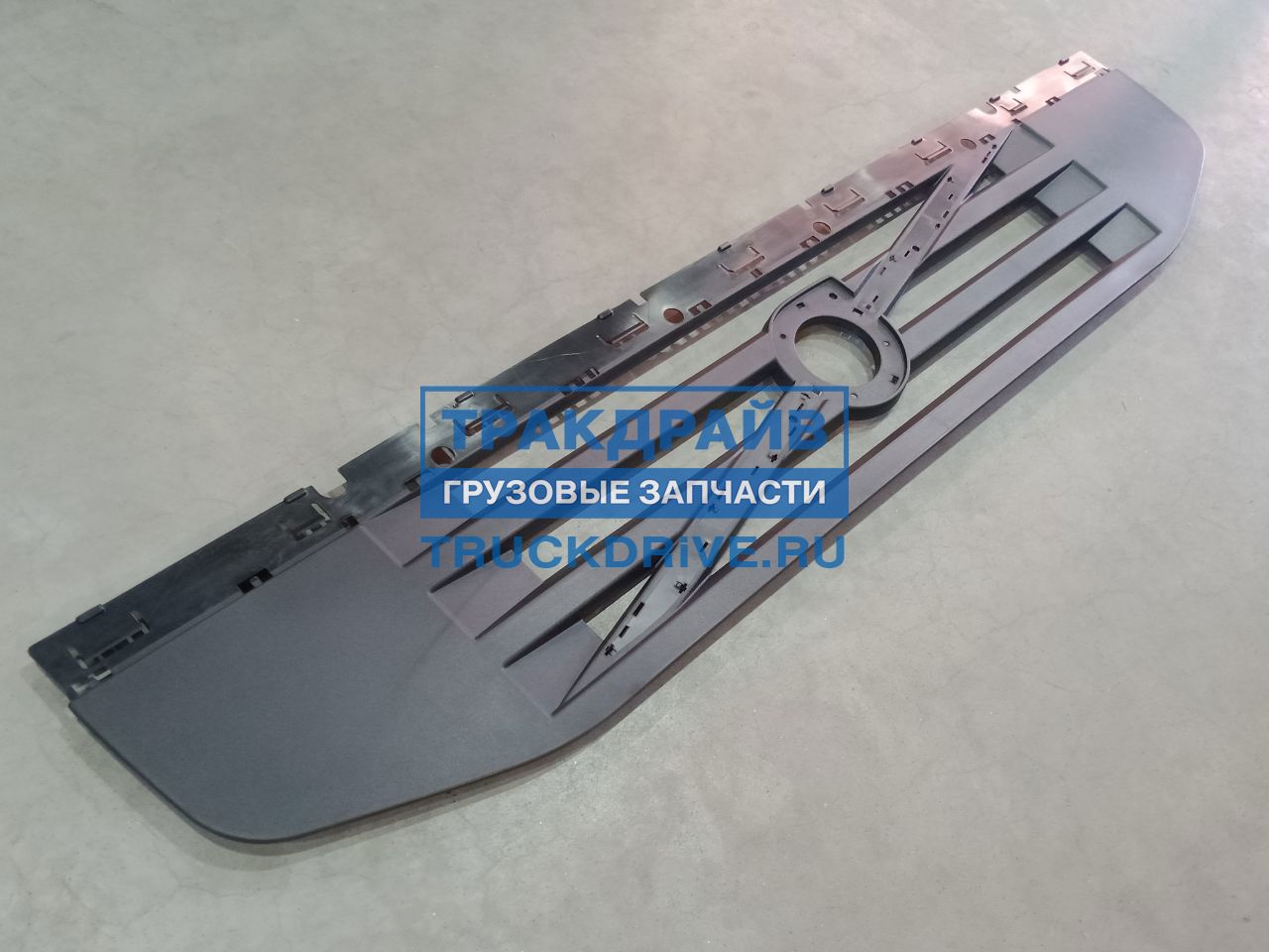 Решетка в капот Volvo FM 3V Черный AC82257553 ALFA CAR купить недорого