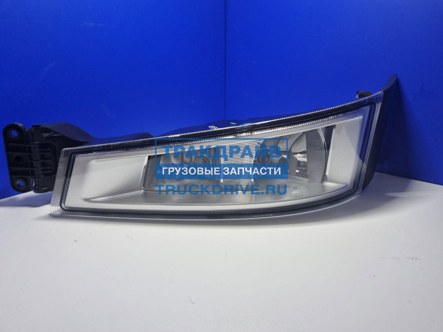 Фото ALFA CAR AC84186279 Фара противотуманная левая для VOLVO FH4 FM4 2 лампы 1