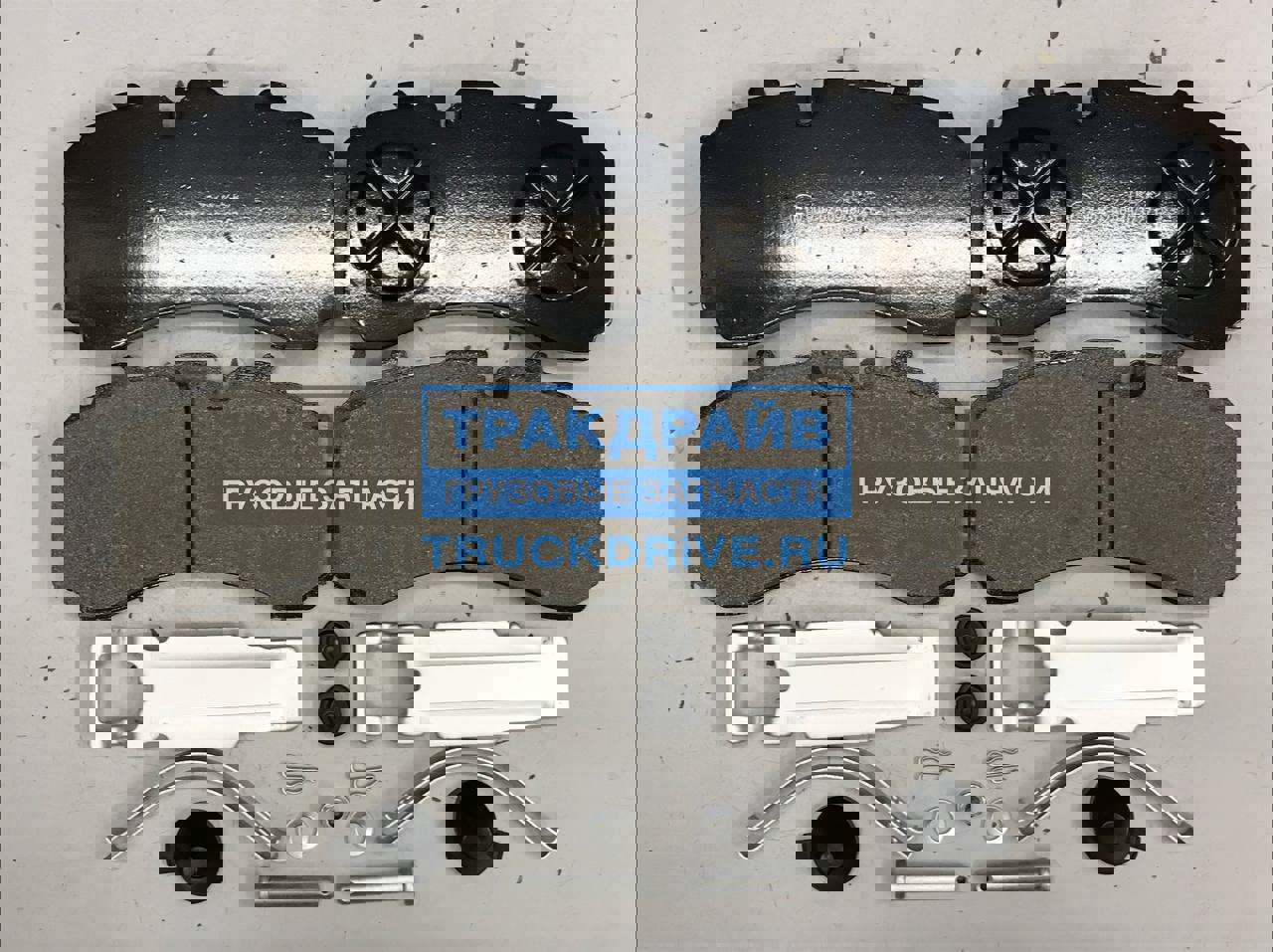 Комплект дисковых колодок прицепа Schmitz усановочный комплект ACV208K ...