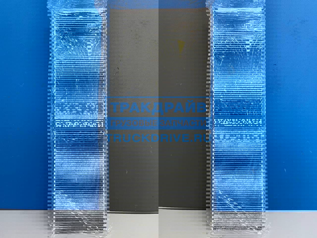 Фото AMT N.V. 33000060547 фильтр салона кабины для самосвалов AMT