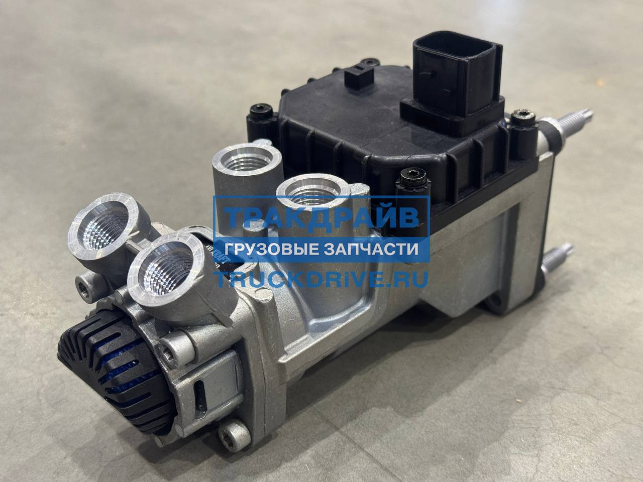 Фото AVLKRAFT 70190202 главный тормозной клапан для Sitrak C7H Howo T5G Камаз 5490