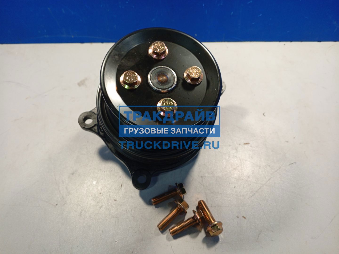 Фото AVLKRAFT 70260040 насос водяной DONGFENG GX CUMMINS Z14 C5580047