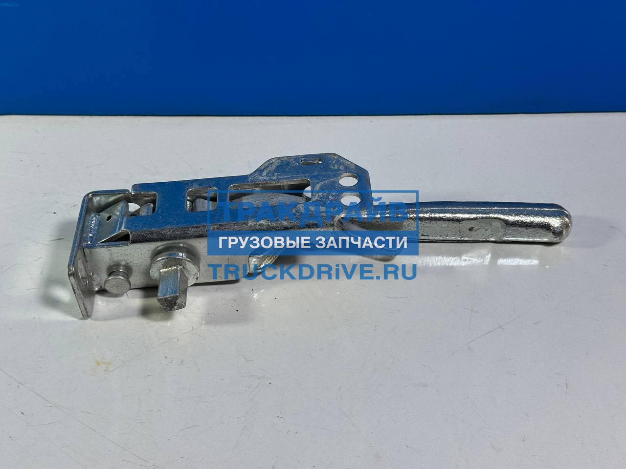 Фото AVTOSHTAMP А3110877 механизм натяжения тента правый под квадрат для Kogel Krone