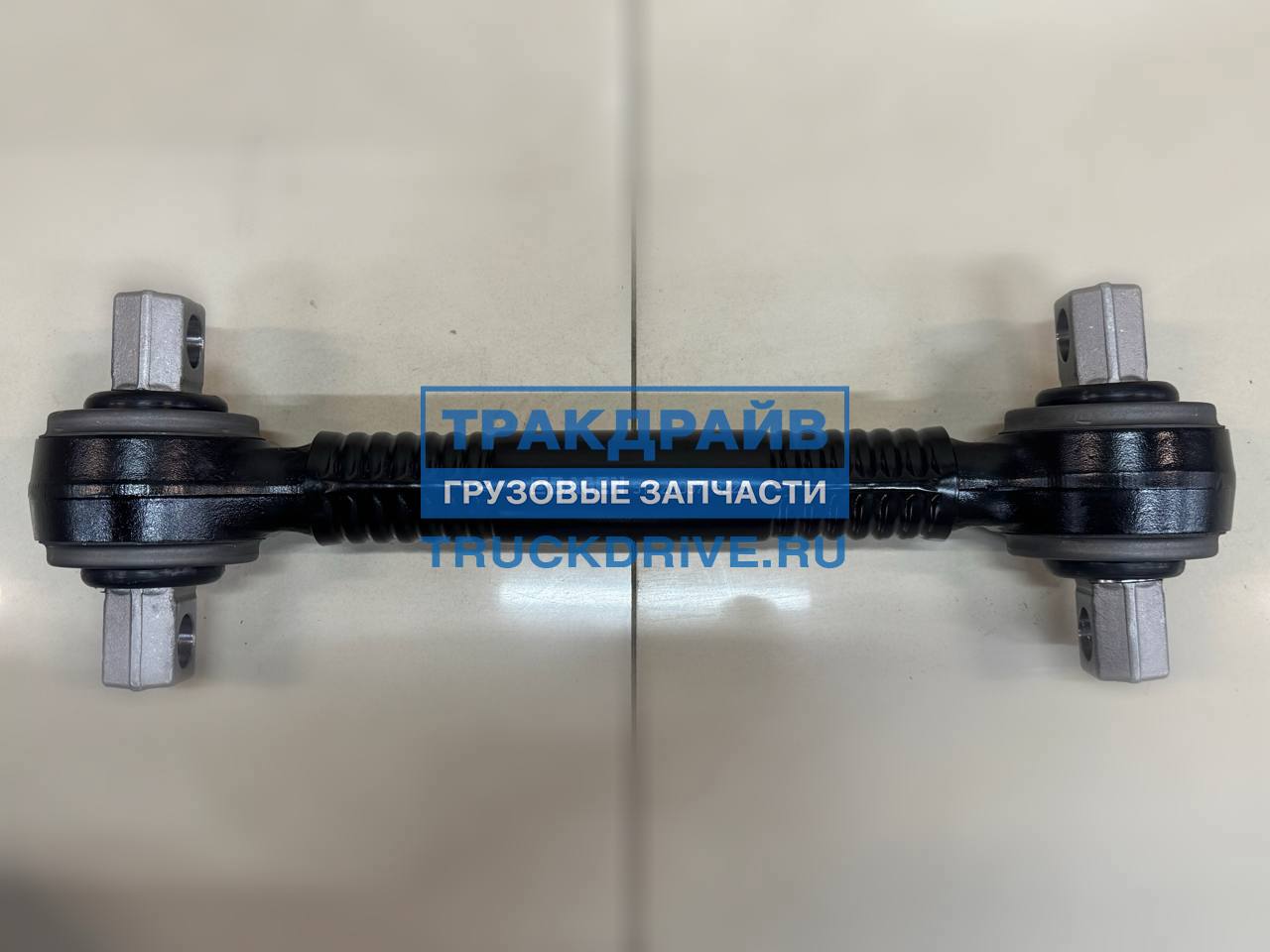 Фото BAGEN T720037 тяга реактивная заднего моста для MAN TGA L=415 d=50 L= 414 мм
