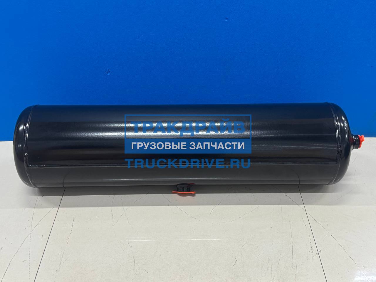Фото BAGEN T821075 ресивер воздушный грузовиков Мерседес 25 л. 206 x 827 мм. 15,5 бар.