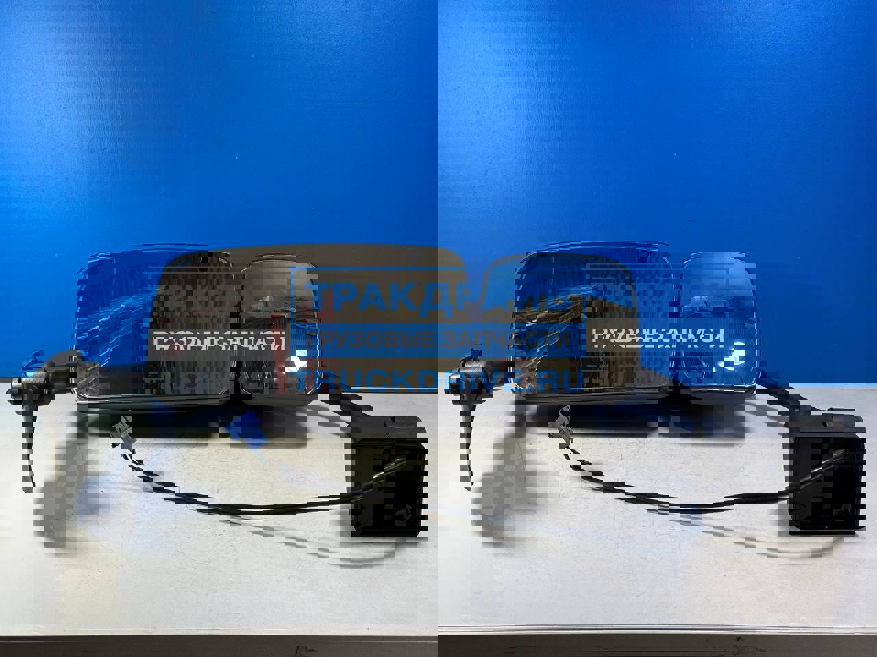 Фото БЕЛОГ САКД458201516 зеркало с держателем правое для автомобилей Камаз