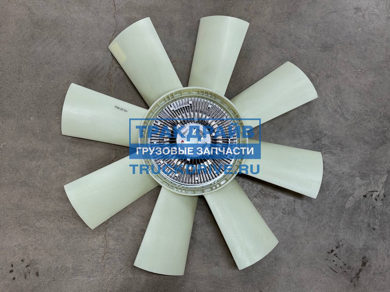 Фото BIPRO 15679259 вискомуфта для RVI Premium R340/385/400 (до 2003 г) с крыльчаткой