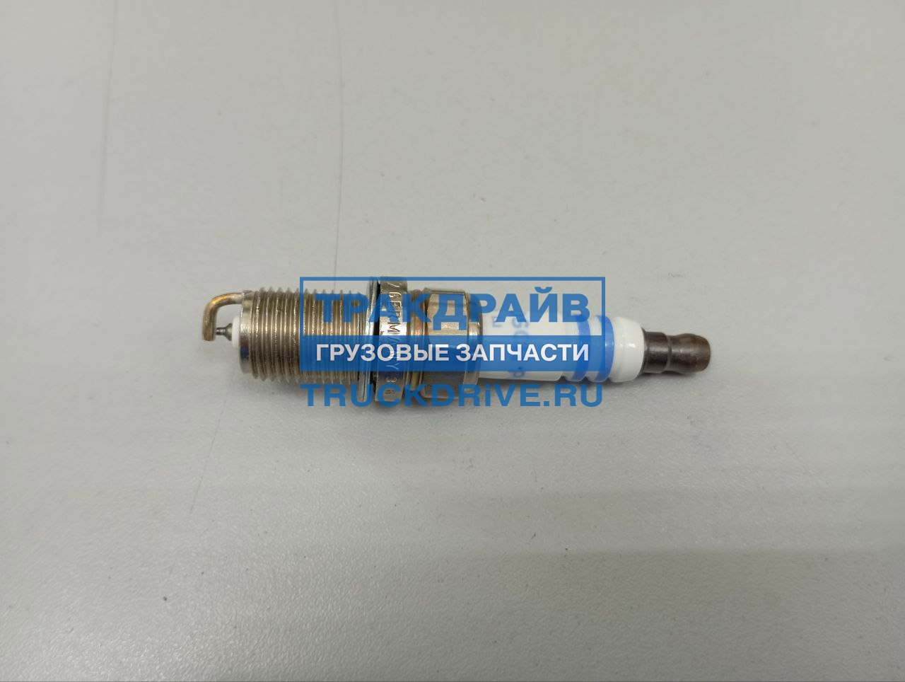 Фото BOSCH 0242255508 свеча зажигания LIAZ 5292