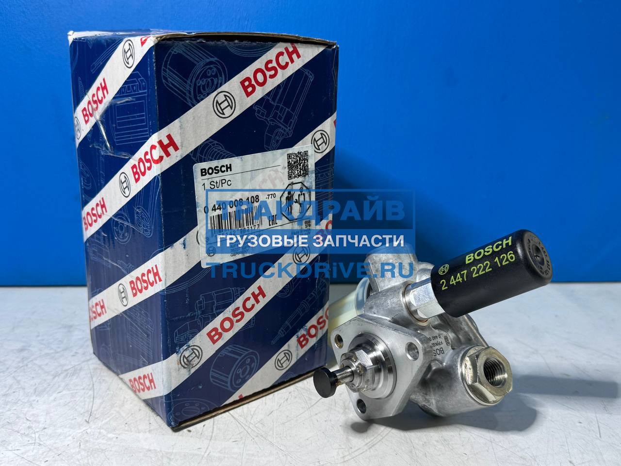 Фото BOSCH 0440008108 насос топливный для Renault Premium Magnum