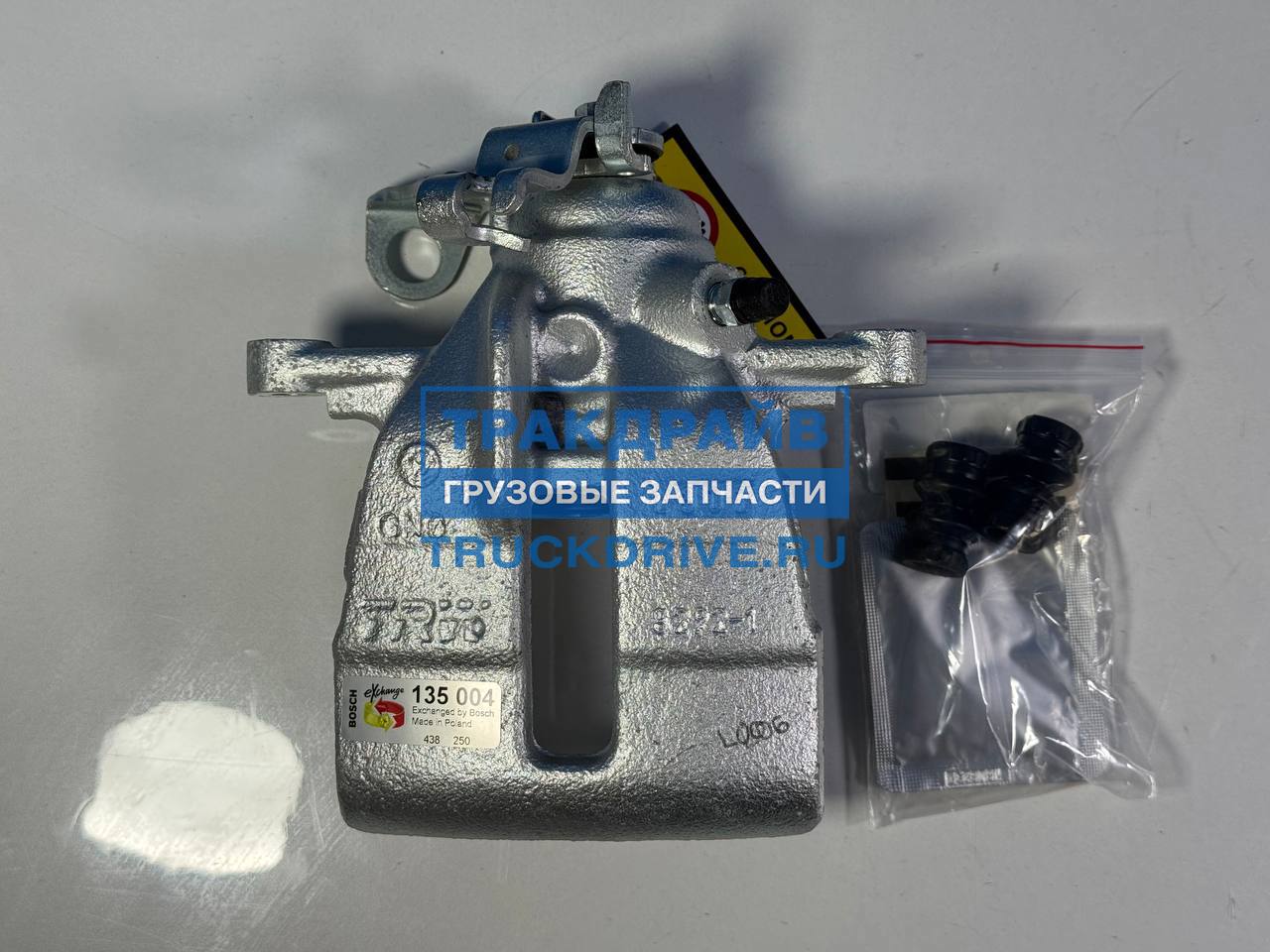 Фото BOSCH 0986135004 суппорт тормозной задний правый	 VW TRANSPORTER T5 4