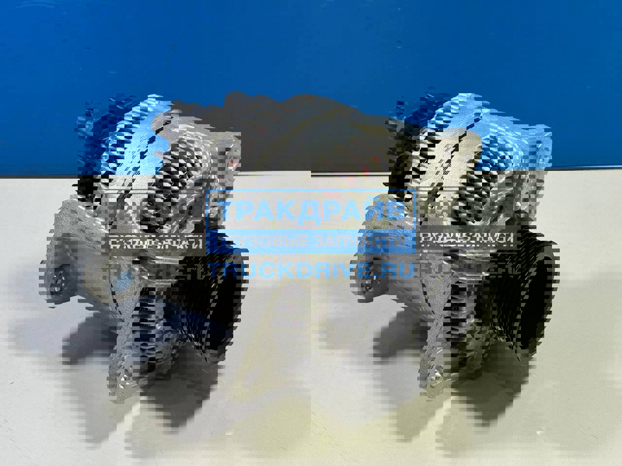 Фото BOSCH 1986A00923 генератор Генератор Volvo FH13 FM13 и Renault Magnum 24V/80A 