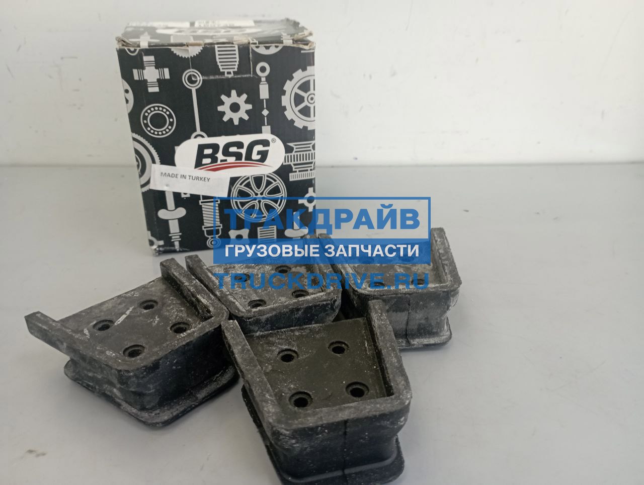 Фото BSG BSG60700154 подушка рессоры MERCEDES Sprinter (W906) передней BSG