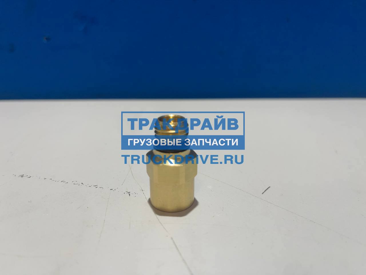 Фото CAMOZZI 95128M12X15C штуцер M12x1.5x8 мм прямой