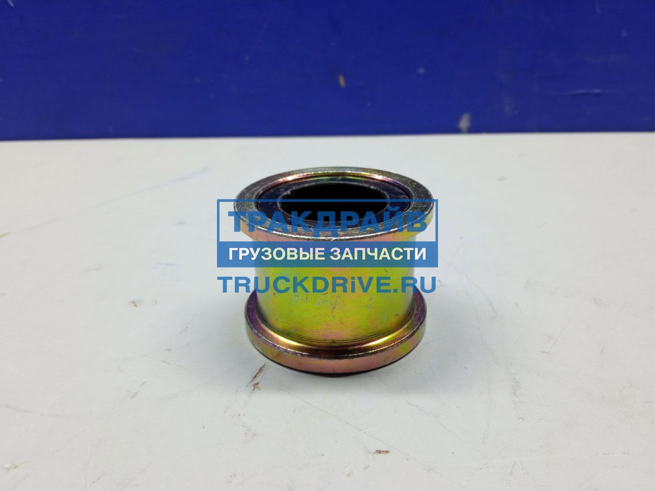 Втулка торсиона кабины Howo Shacman Sitrak AZ1642430261 CHINA