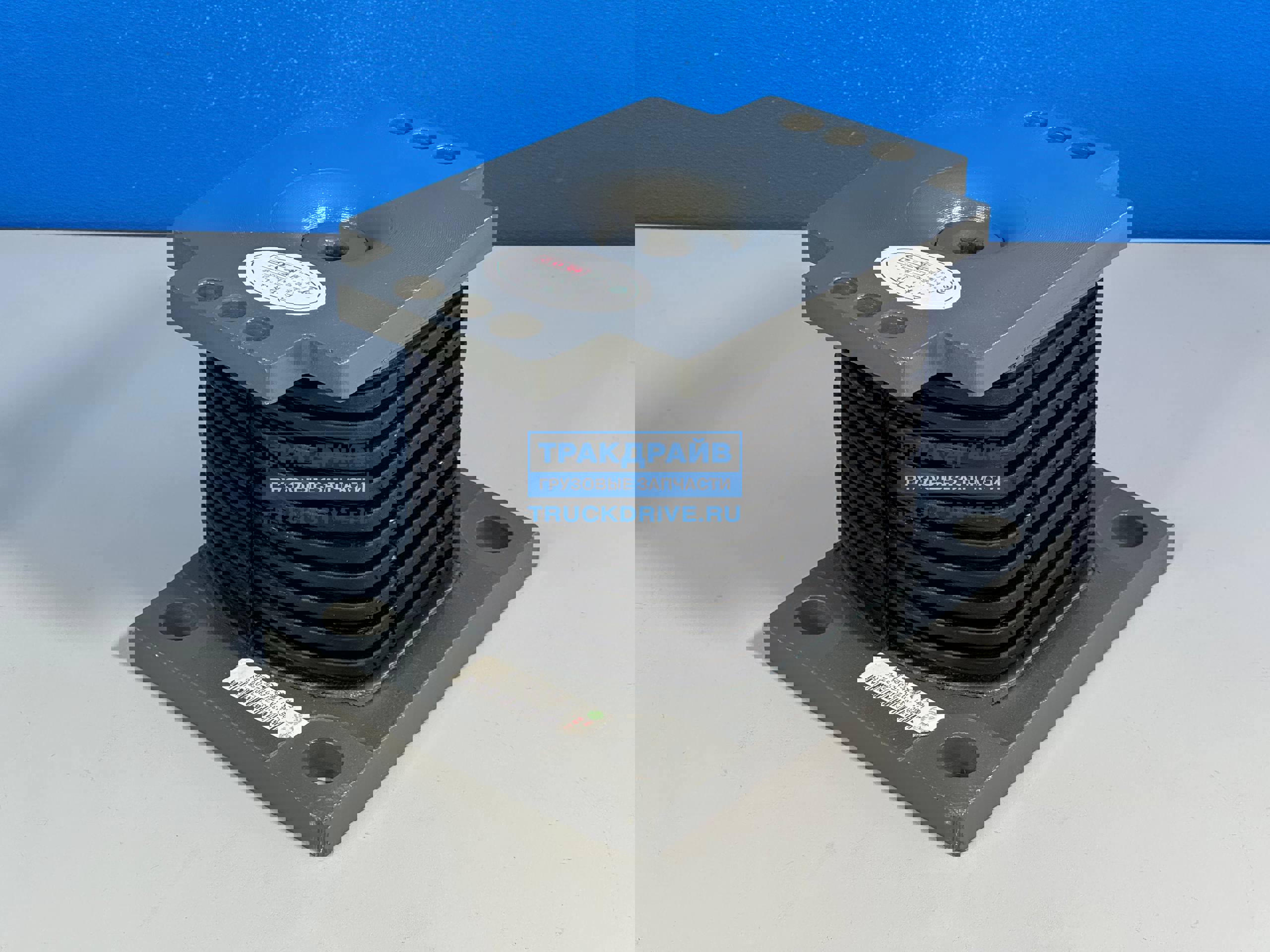 Подушка задней рессоры для самосвала HOWO T5G AZ9725520278