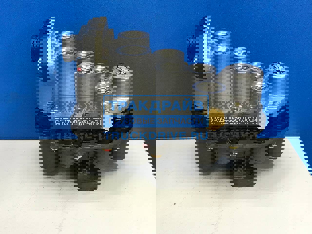 Клапан предохранительный влагоотделителя DAF XF95 105 CF65 CF75 CF85 ...