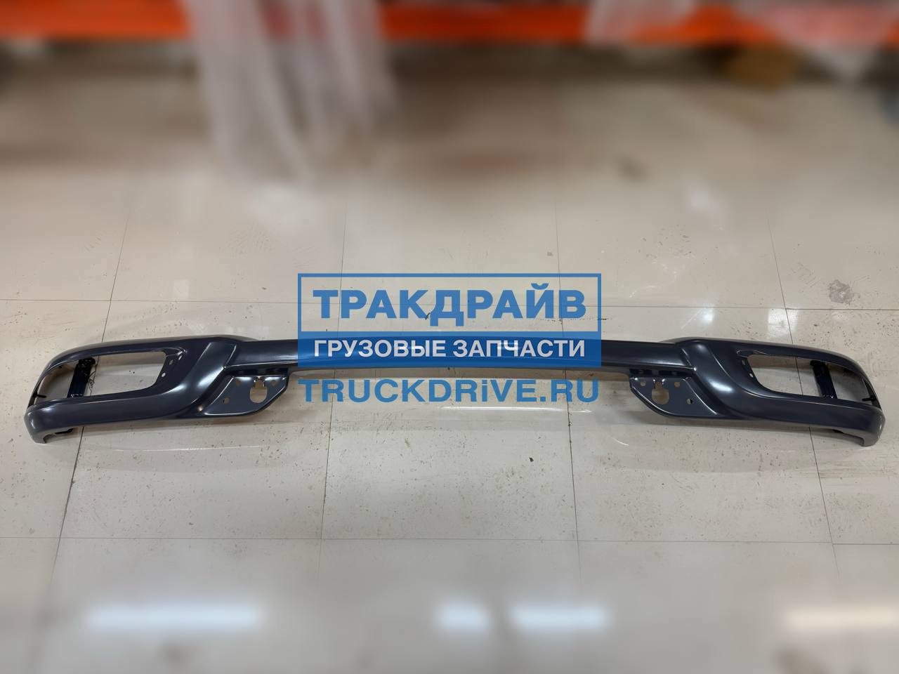 Фото COMBO CMB105888 накладка бампера для DAF LF Euro-6 металическая