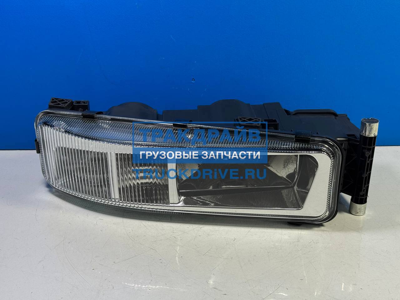 Фото COMBO CMB114590 фара противотуманная для Ман Тгл Тгм левая