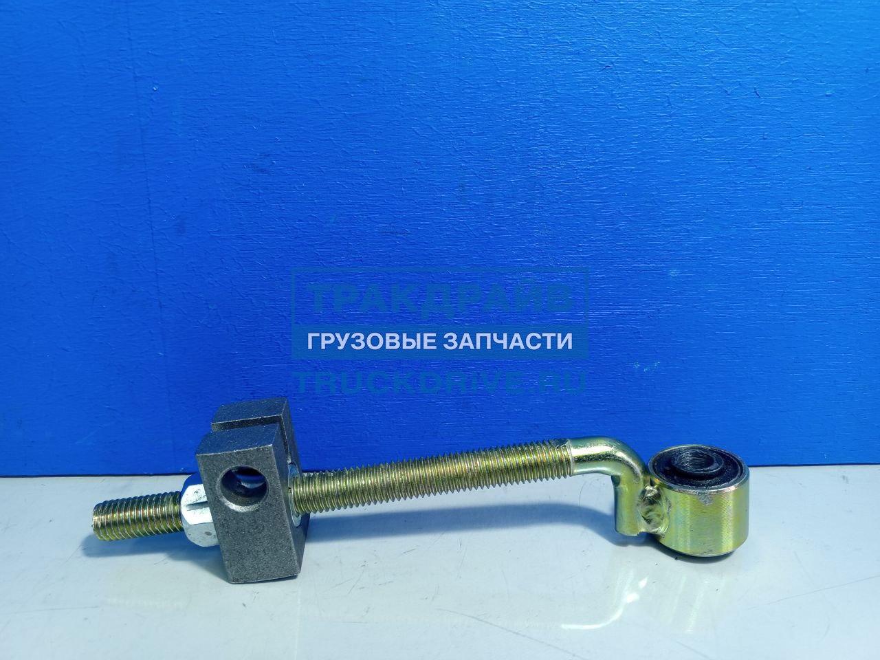 Фото COMBO CMB500672 винт регулировочный ремня генератора для Mercedes с мотором OM366 