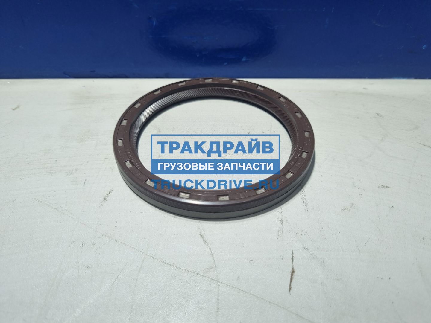 Сальник Коренной 85x105x10  Toyota Camry/Corona/Celica 1.8 - 2.2 83>
