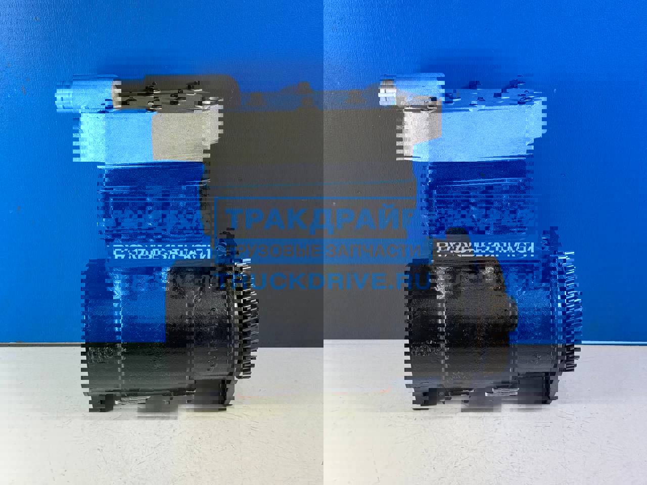 Фото DCEC 5298013 компрессор воздушный 2-х цилиндровый для Cummins L