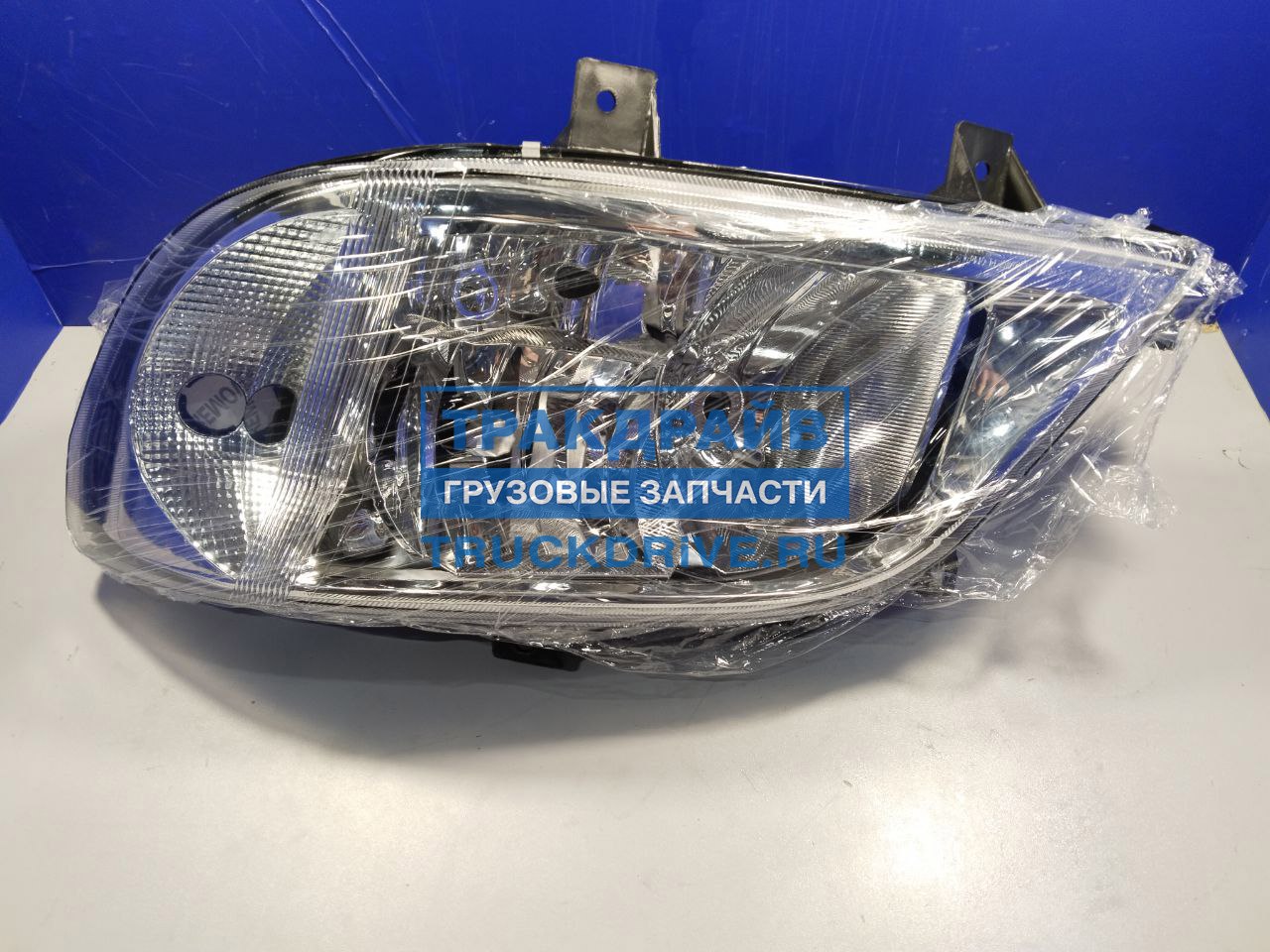 Фото DEPO 4401137LLDEM фара главного света левая Mercedes Sprinter
