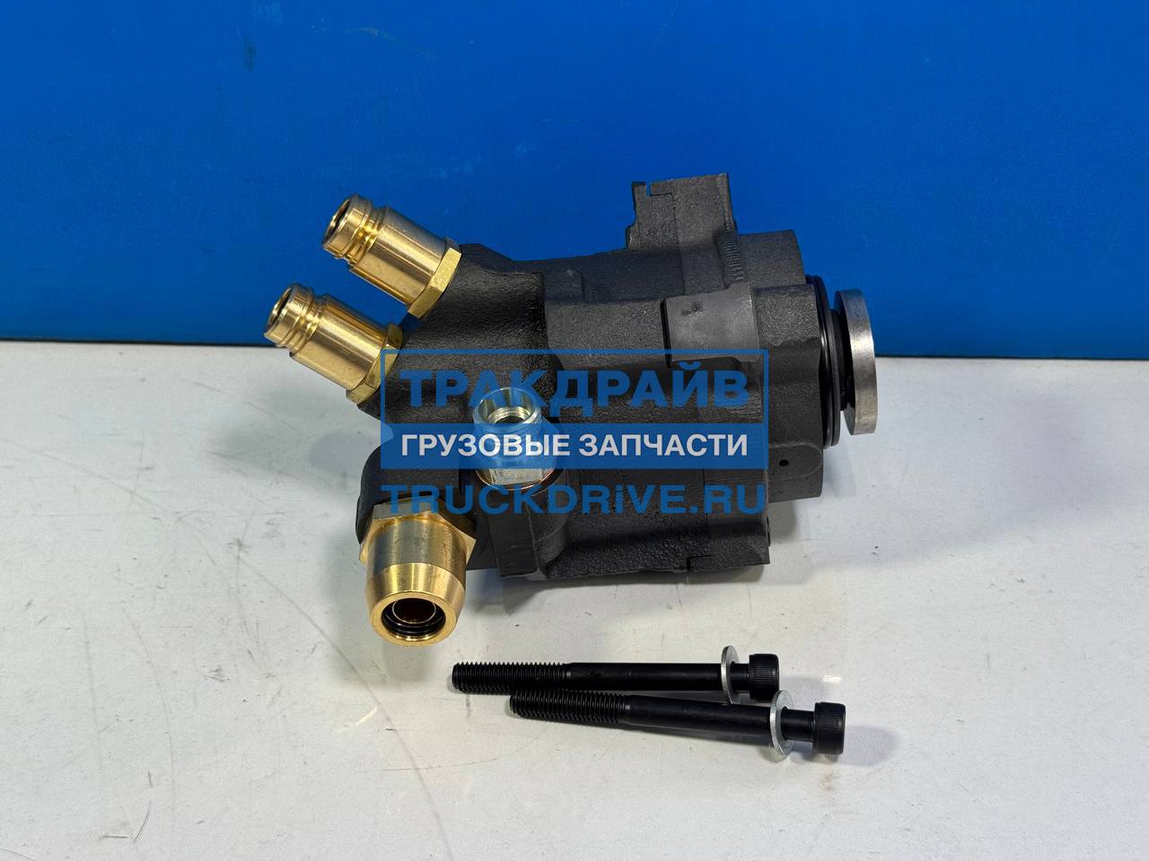 Фото DT SPARE PARTS 112191 насос топливный низкого давления для автомобилей Скания 4 5 серии с мотором DC12
