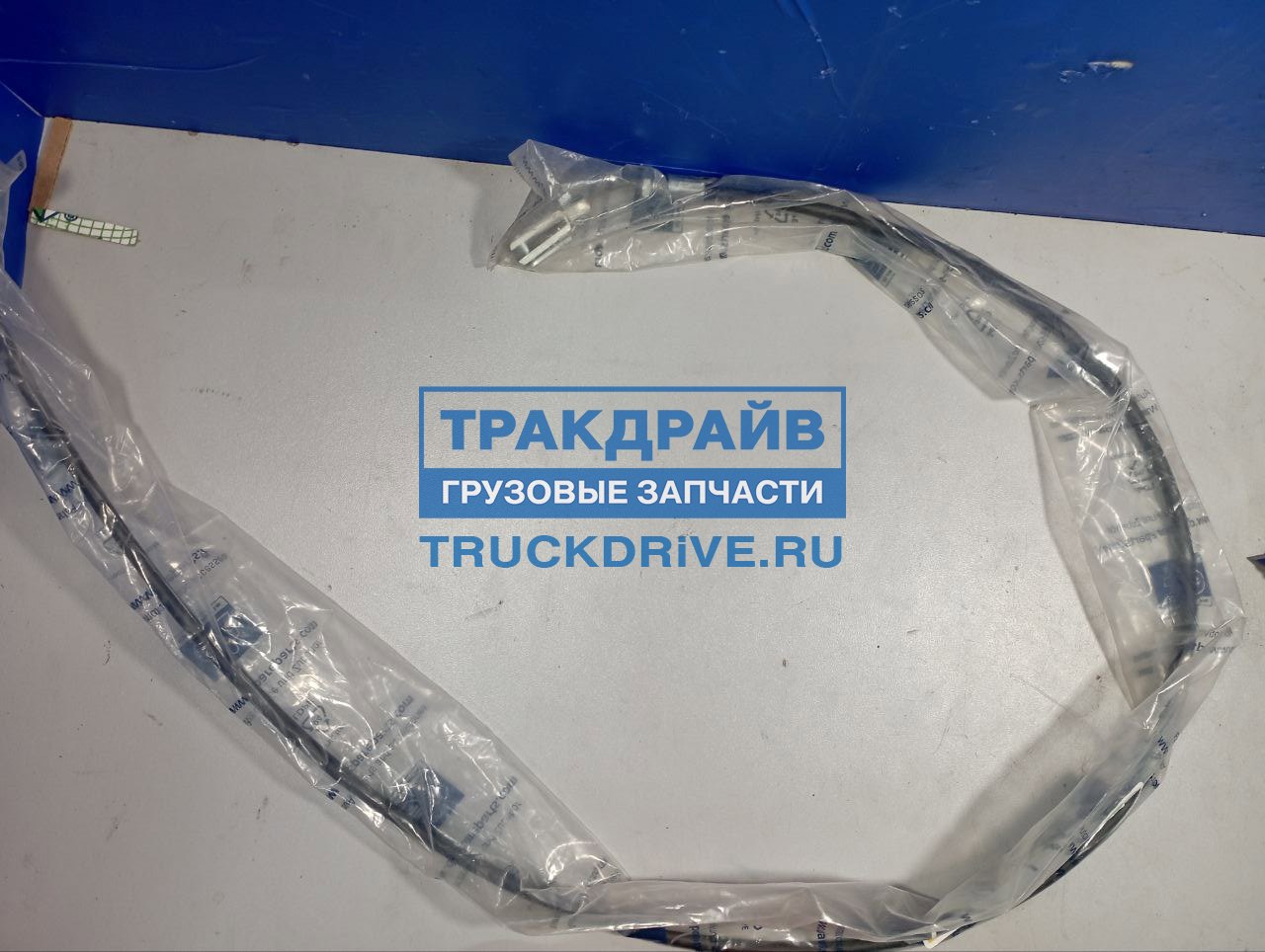 Трос капота для грузовиков Scania 4 series L=1000 мм. 1.22852 DT SPARE ...