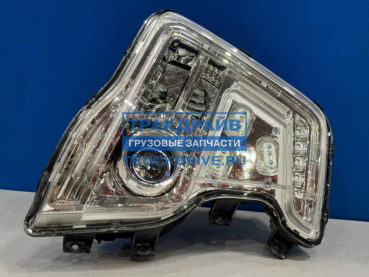 Фото ENTERPRISE E1420019 фара правая для Shacman X6000 LED