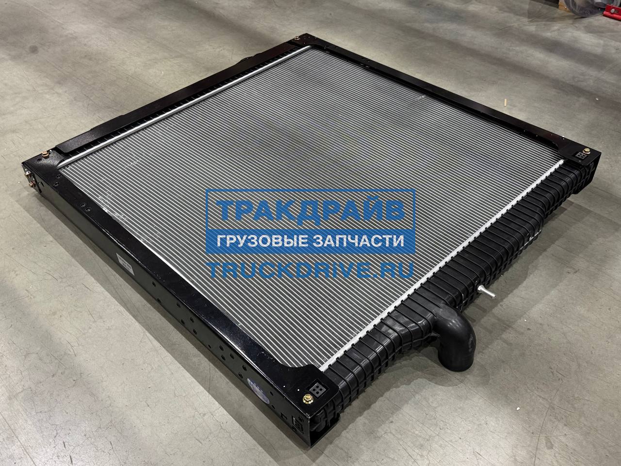 Фото ENTERPRISE E9510046 радиатор охлаждения двигателя для FAW J7