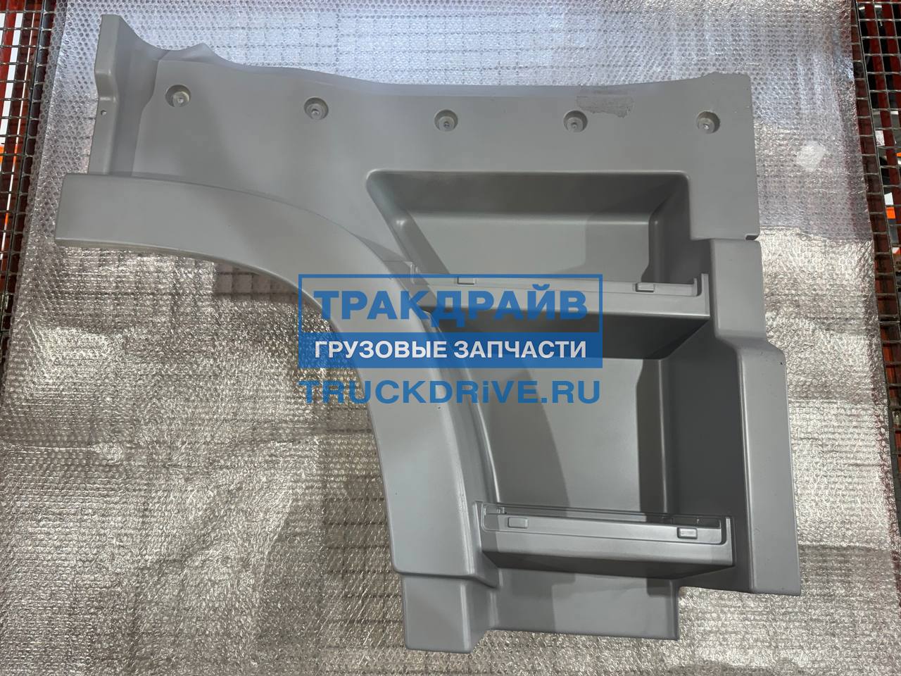 Фото ENTERPRISE E9806070 подножка кабины Dongfeng GX верхняя правая