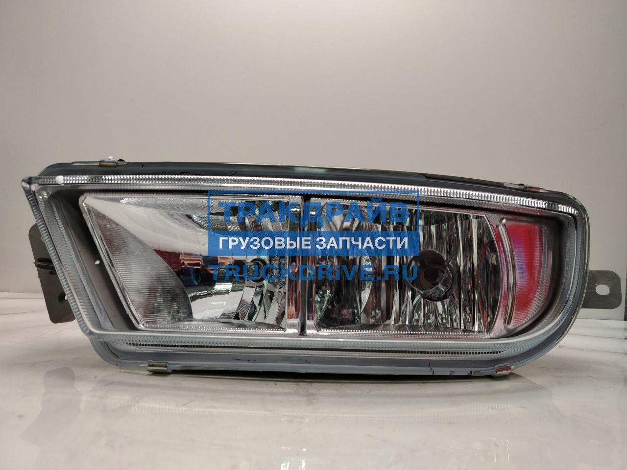 Фото ENTERPRISE E9890092 фара противотуманная левая для FAW J7
