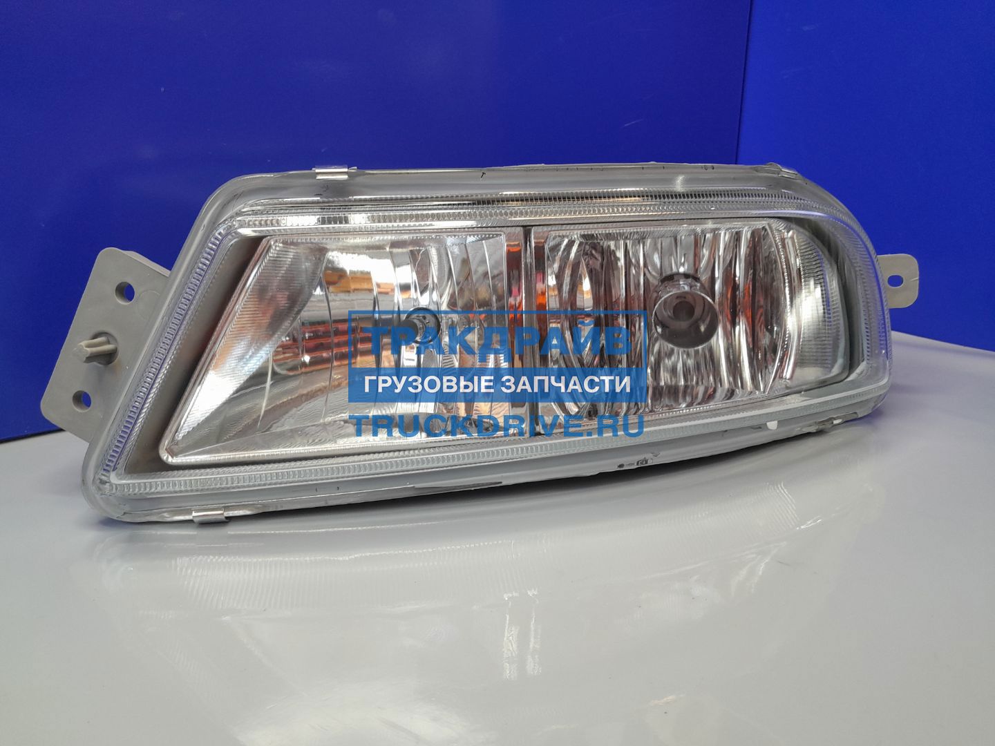 Фото ENTERPRISE E9890093 фара противотуманная правая для Faw J7