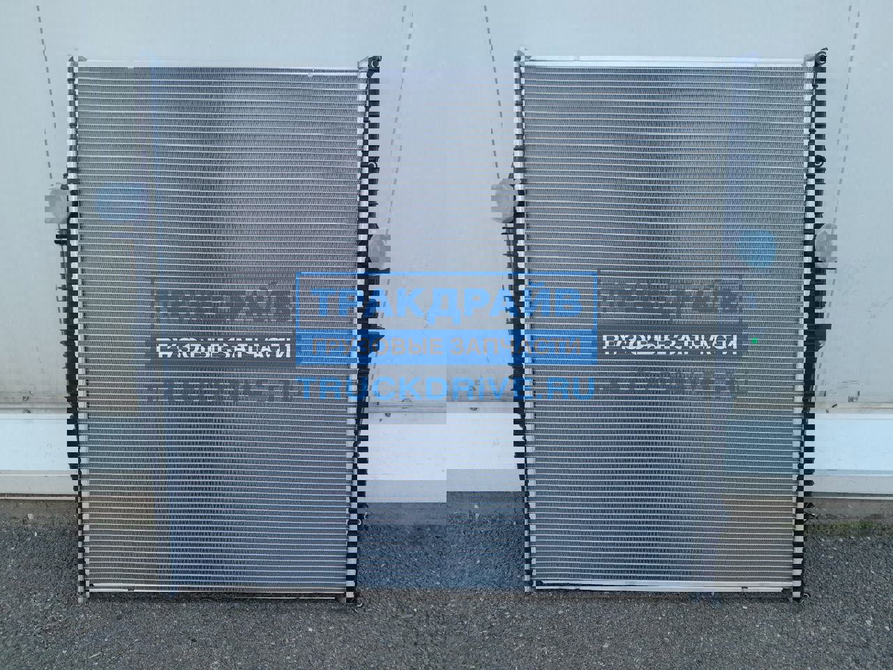 Фото EXOVO 03016E радиатор системы охлаждения Вольво Фш12 900x870x48 мм 3