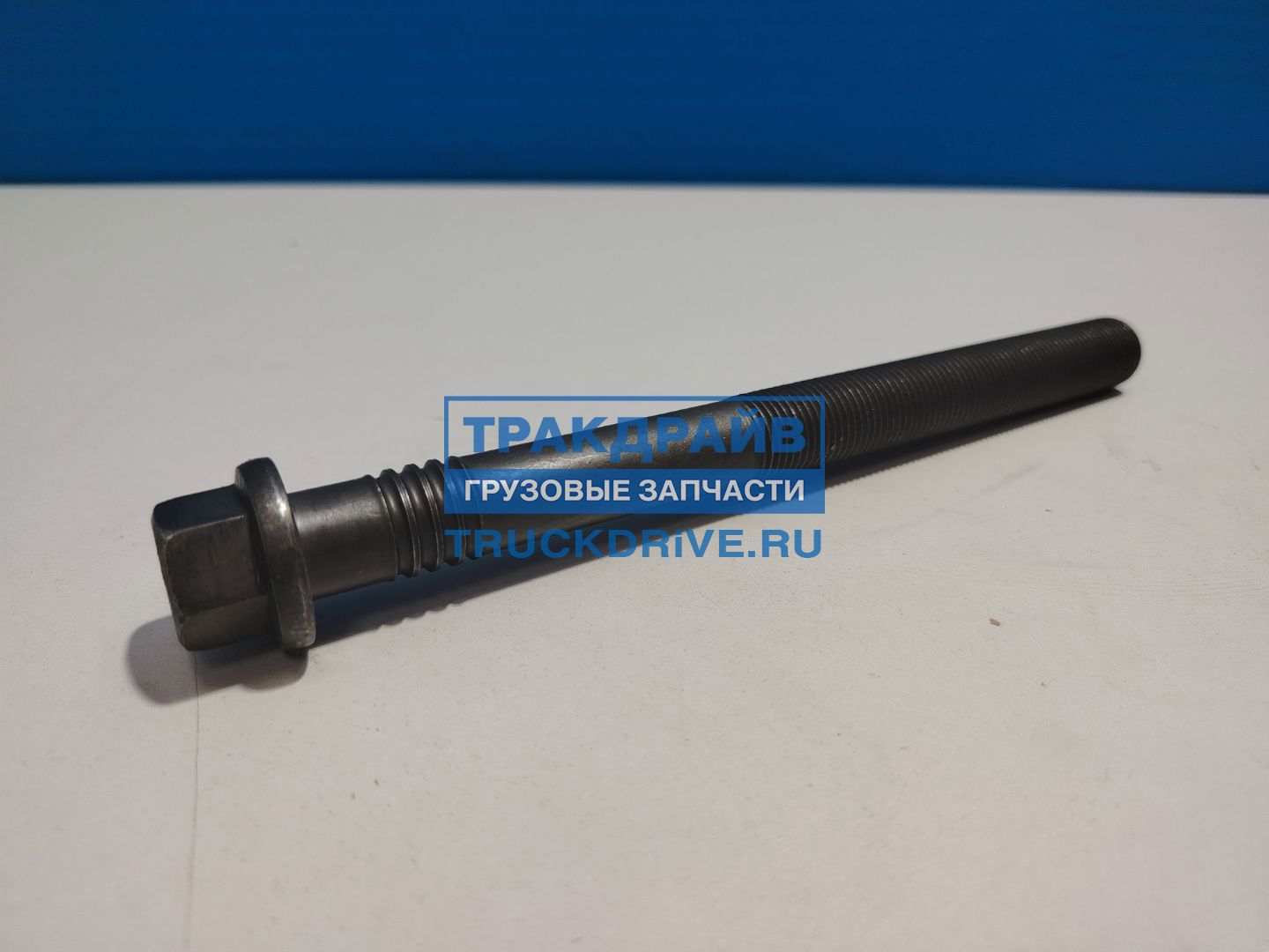 Фото FAW 1003047M500000 болт крепления головки блока М16*177 для FAW J7 CA6DM3