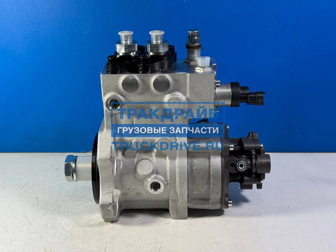 Фото FAW 111101068F0000 насос топливный высокого давления для Faw J6 с мотором CA6DL2