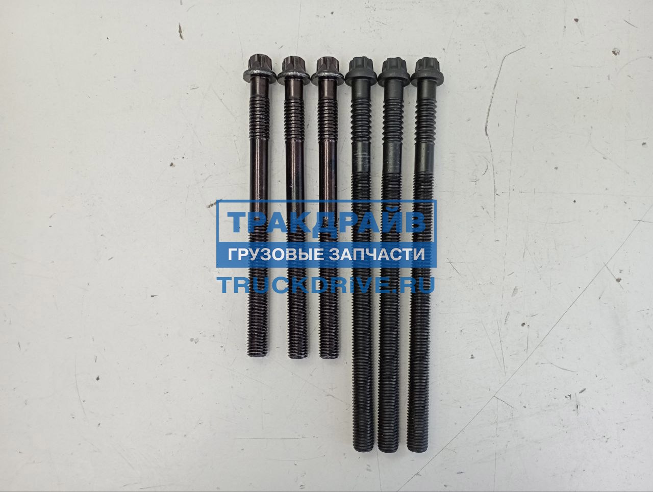 Фото FEBI BILSTEIN 11262 комплект болтов ГБЦ Ман Тга D2866-2876-2840-2842 ГБЦ с 4 клапанами (x6/x10/