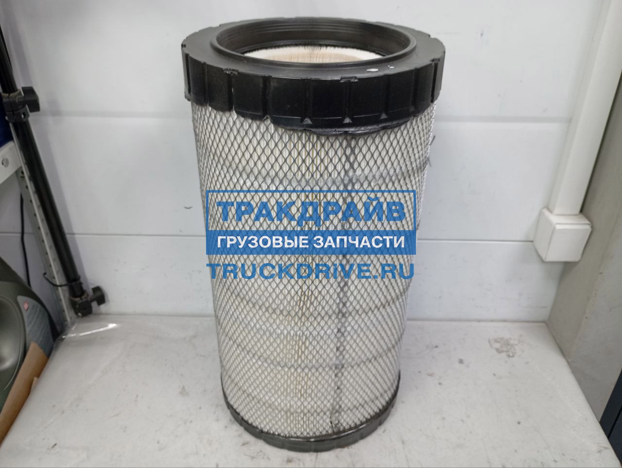 Фото FLEETGUARD AF25708M воздушный фильтр для CUMMINS QSX 15 TIER III