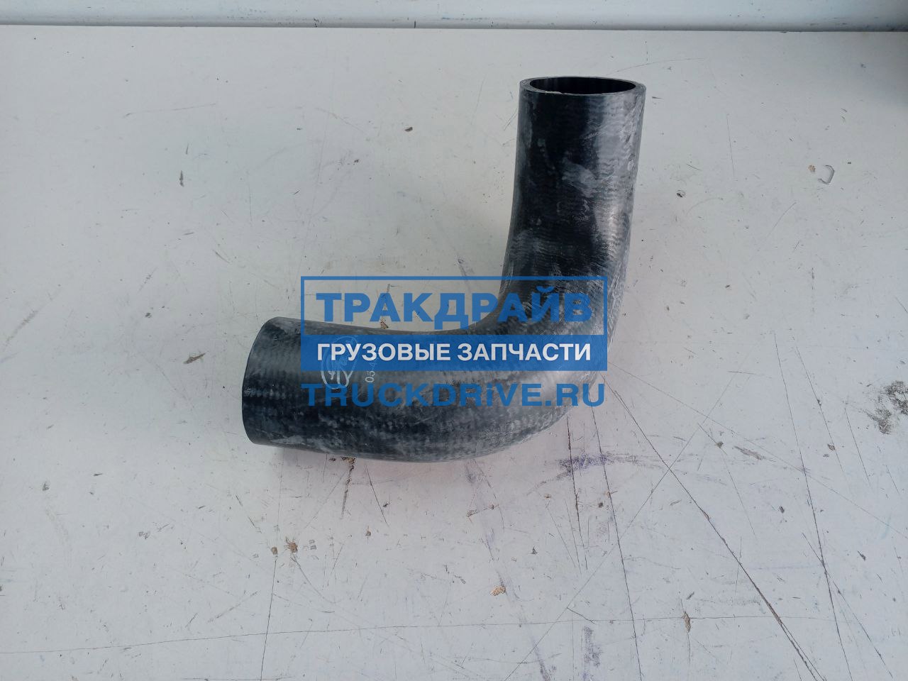 Фото GATES 054415 патрубок системы охлаждения для грузовиков Скания 5 серии