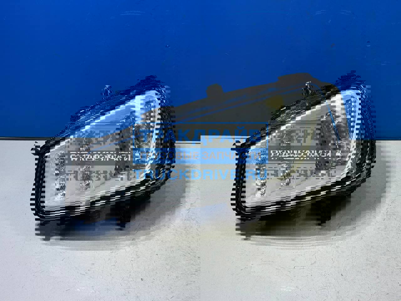 Фото HANLIN 30MB3743R фара противотуманная для MERCEDS AROCS ANTOS LED 2012> правая