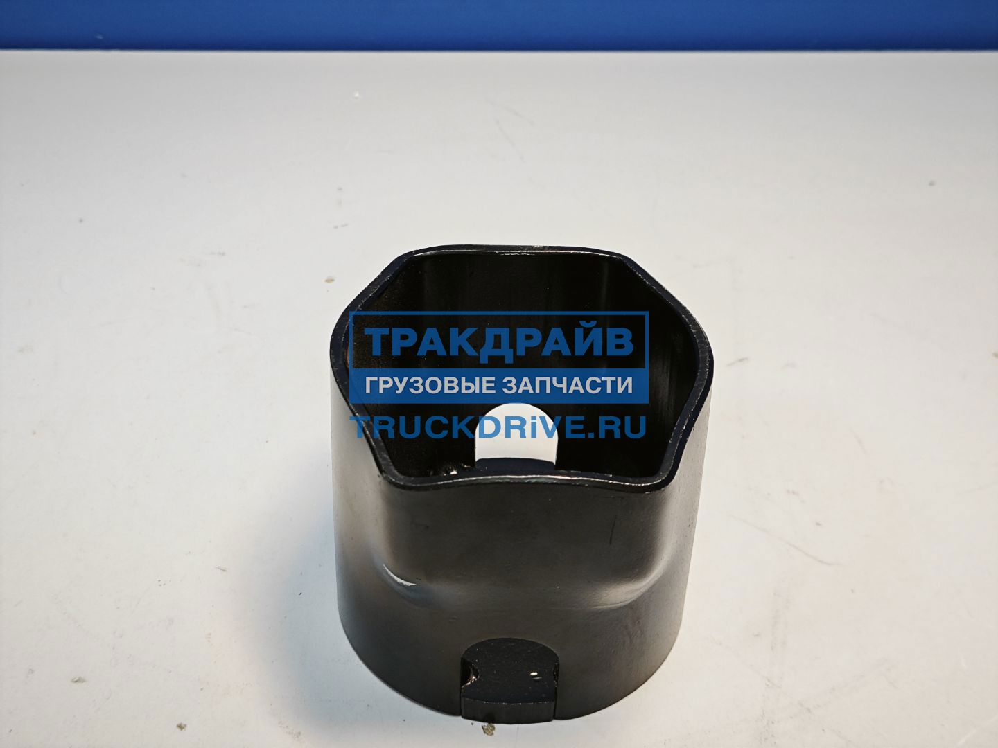 Фото HJBRIDGE HJ12006TT04 ключ гайки ступицы трубчатый