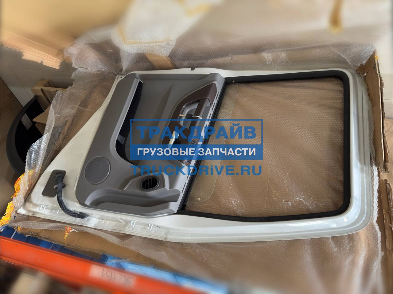 Фото HTP HTPDG0910C62GY47 дверь левая в сборе для DONGFENG GX DFH4180