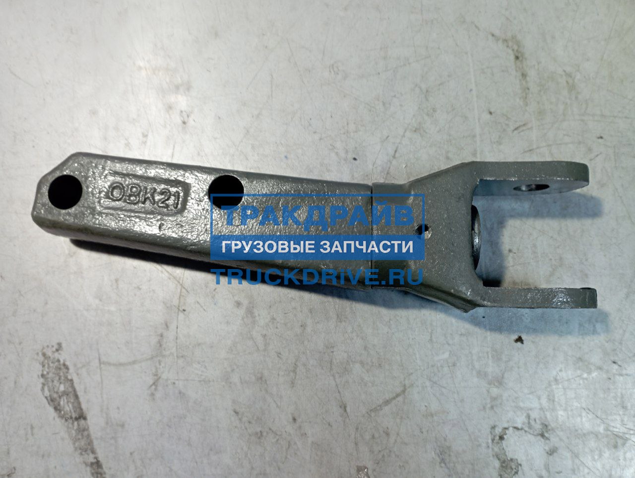 Фото HTP HTPHW9100680665 кронштейн амортизатора нижний для Sitrak C7H Howo T5G 